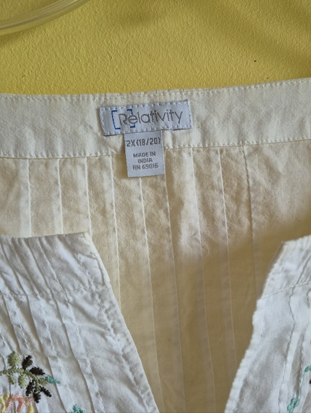 Y2k 2x Relativity Floral Emroidered Semi Sheer Top - Picture 4 of 7